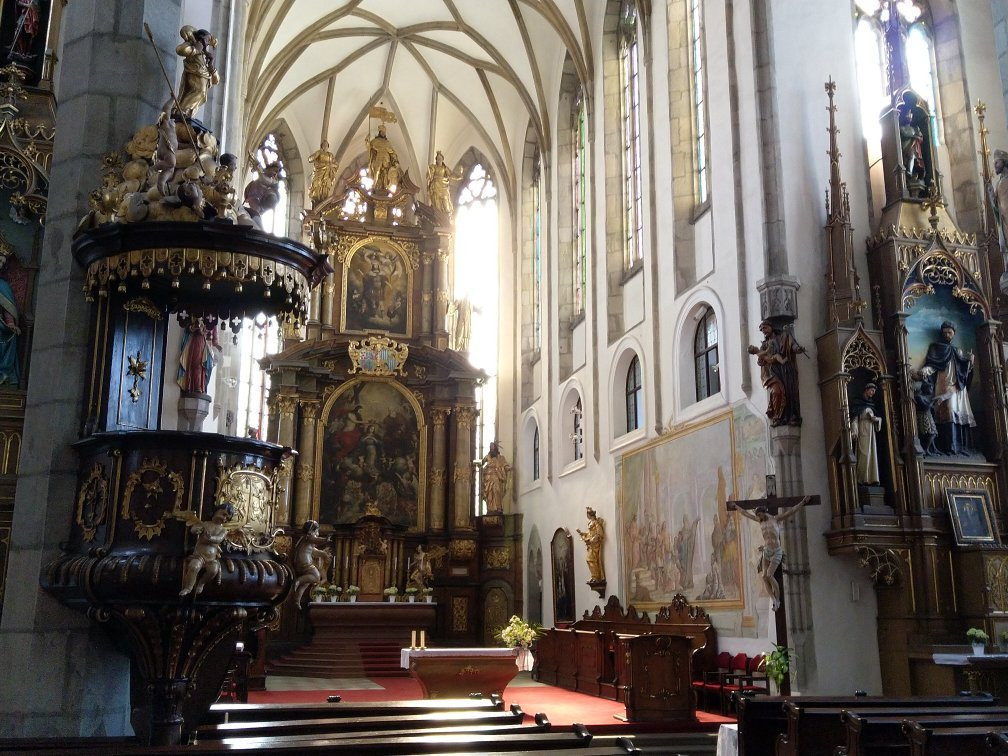 Klášter Zlatá Koruna景点图片