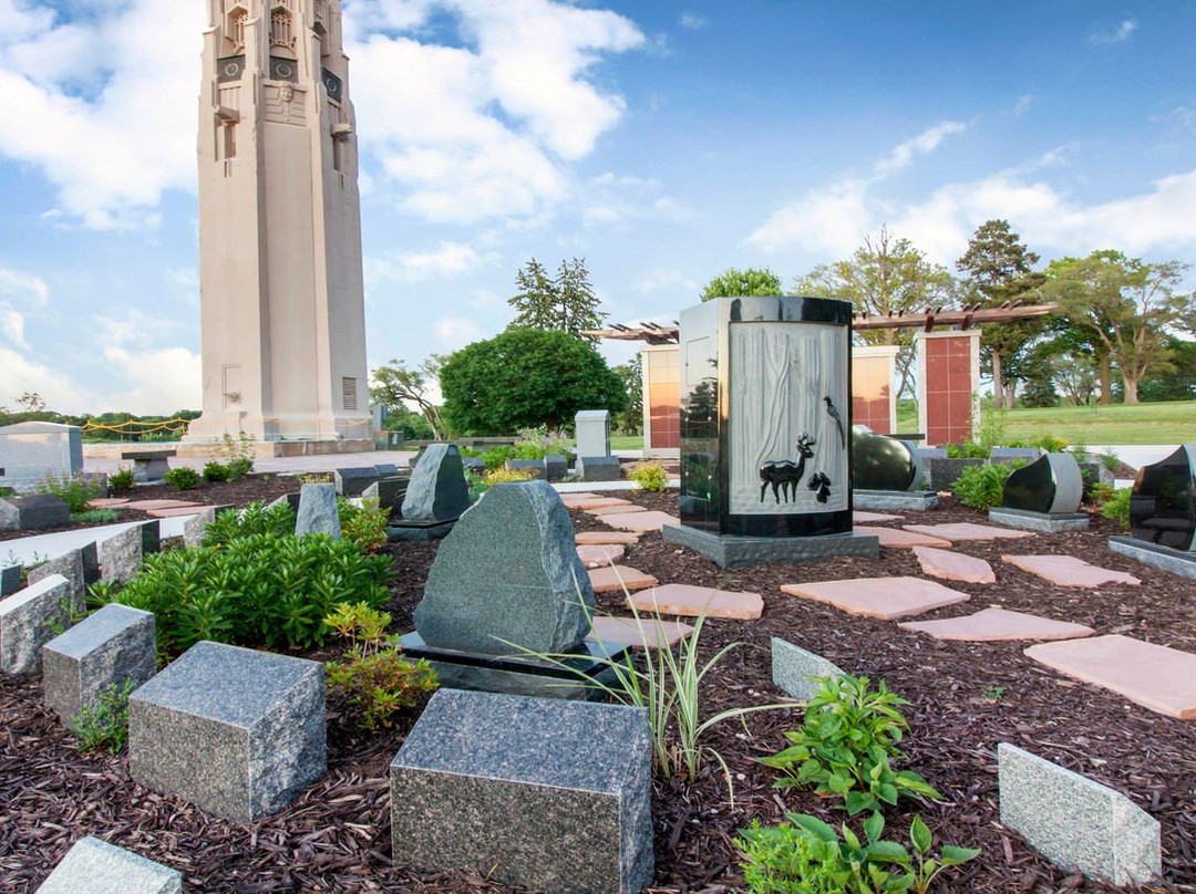 Westlawn Hillcrest Memorial Park and Funeral Home景点图片