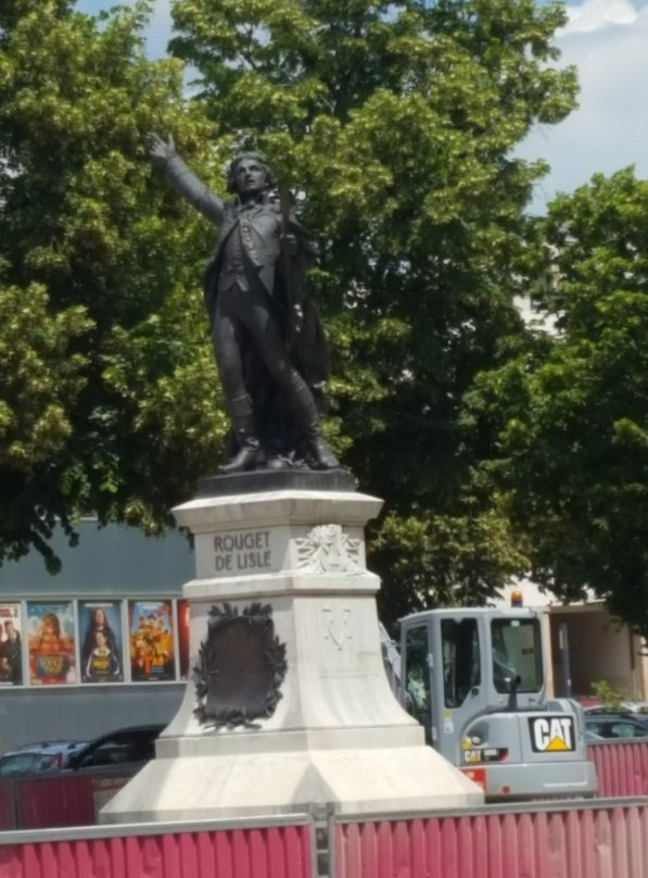 Statue de Rouget de Lisle-隆勒索涅必去景点