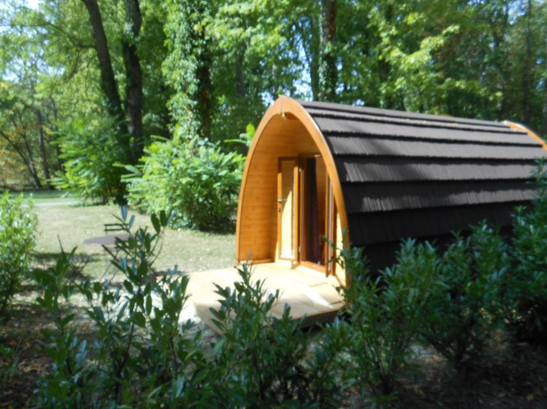 La Fontaine de la Chapiniere主图