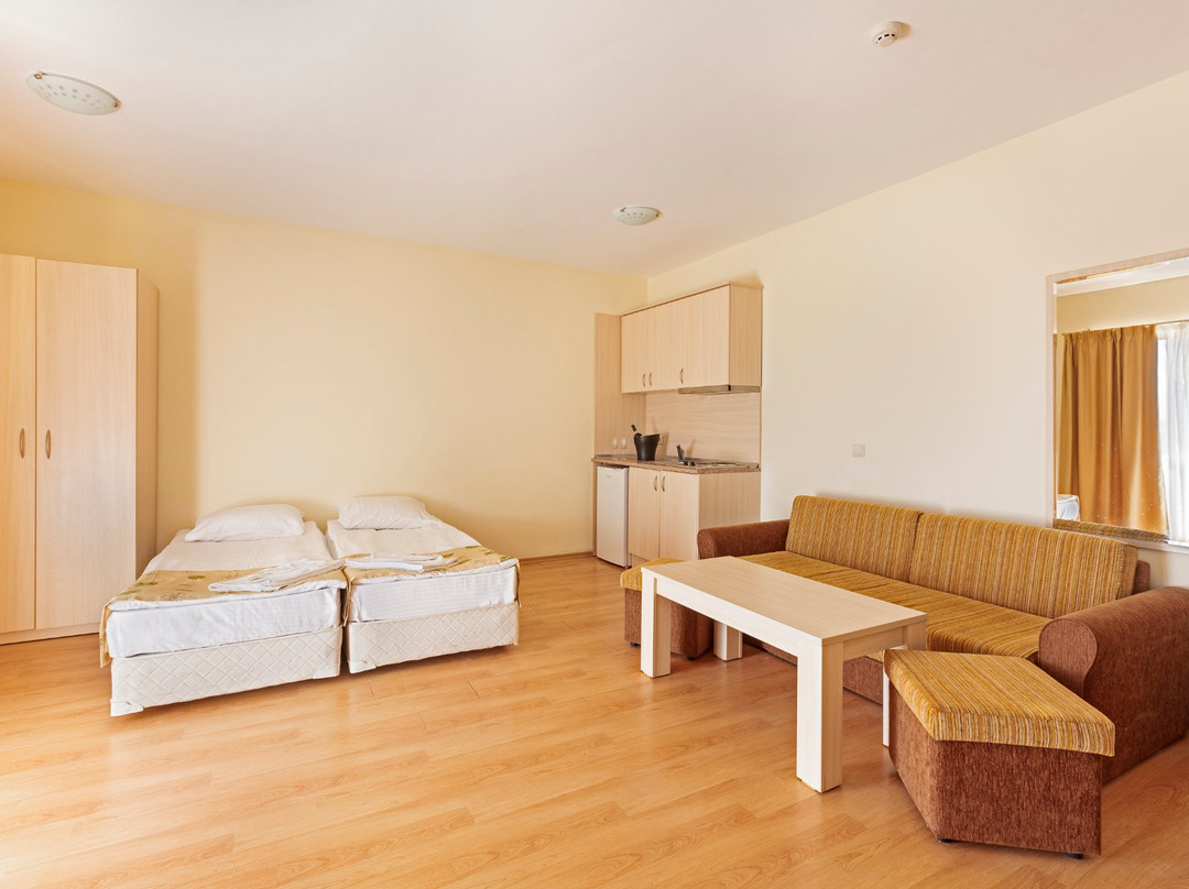 Serena Residence Aparthotel主图