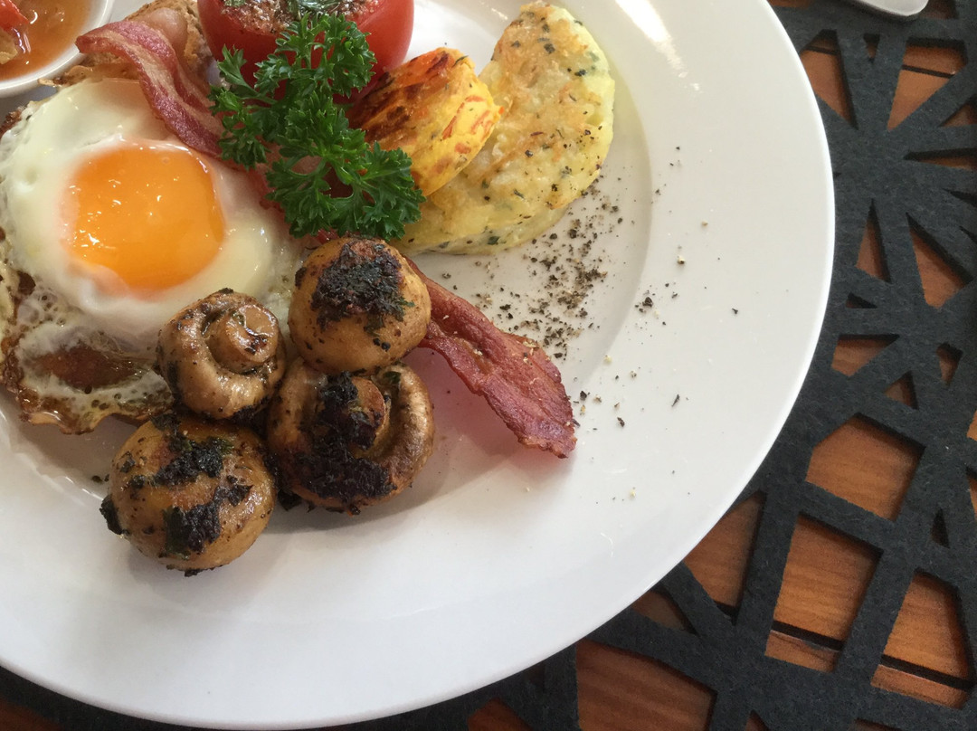 月亮门别墅酒店主图