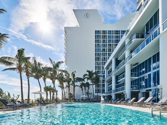 卡瑞龙迈阿密海滩酒店主图