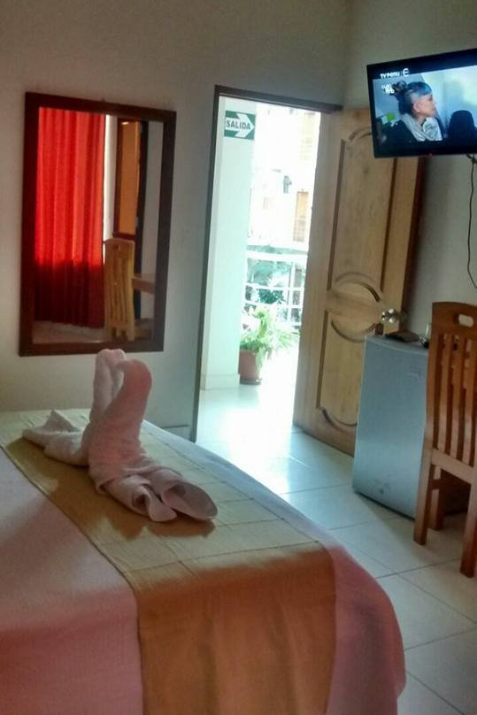 Royal Kerkus Hotel主图