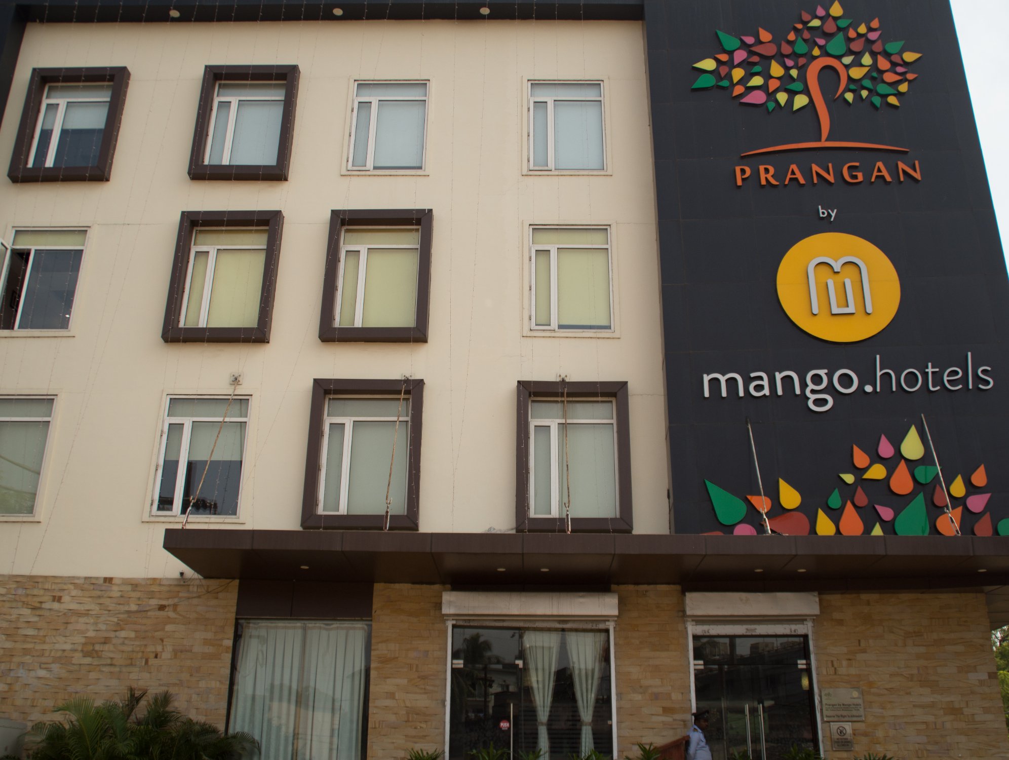 Mango Hotels Prangan - Bhubaneshwar-浴室