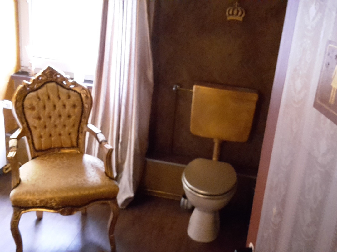 Nachrodt-Wiblingwerde餐馆和美食-Café Krönchen