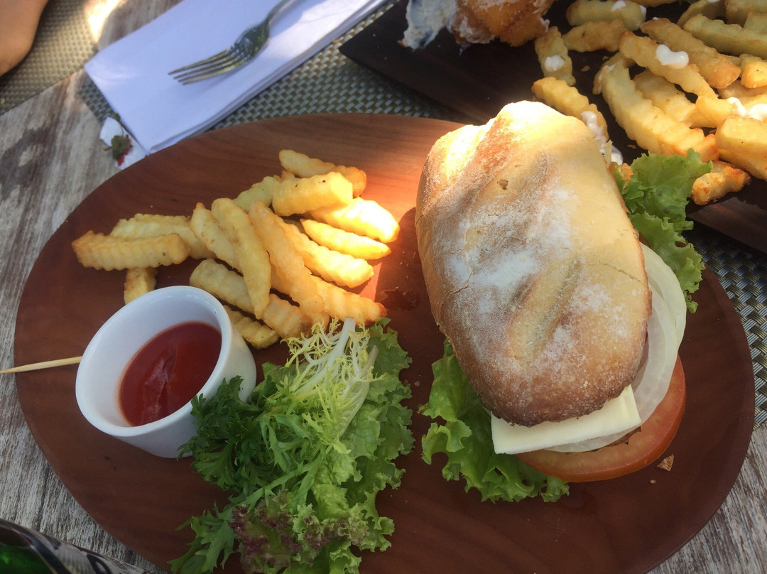 Segara the Seaside Bar and Restaurant