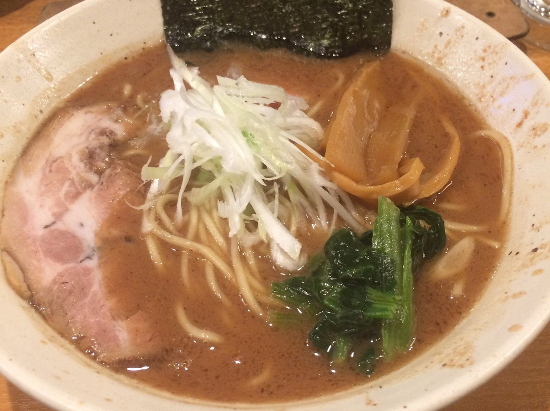 三代目 鳥メロ 目白通店