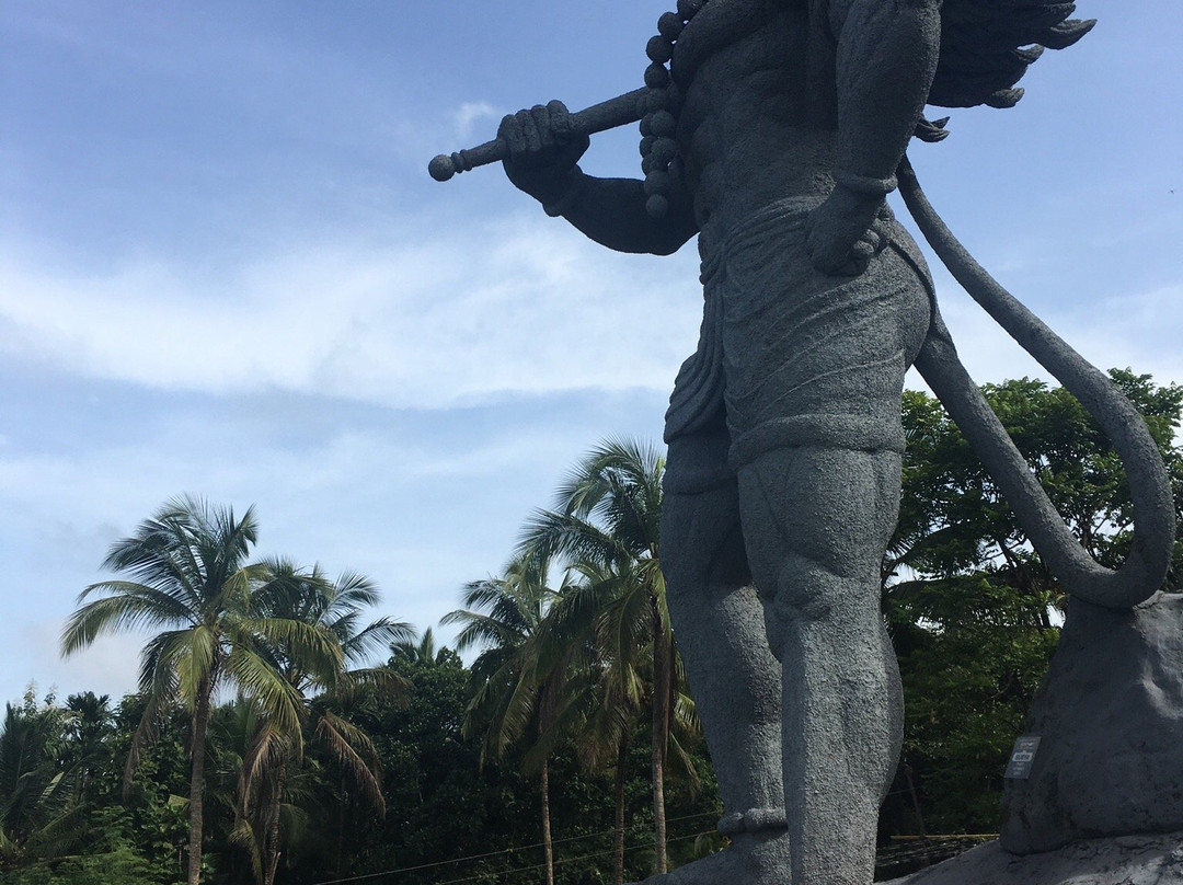 Anjenaya Statue AANJANEYAGIRI, Ezhimala TOP ROAD景点图片