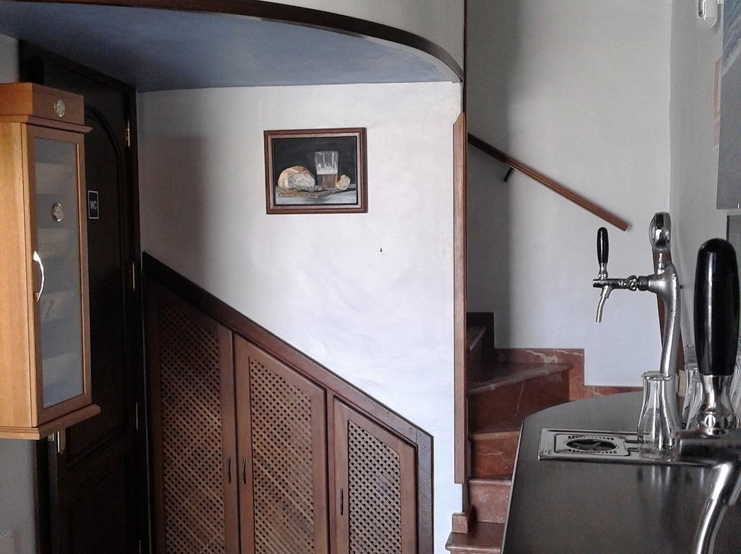 La Sirena Beer & Wine House-巴尔玛圣库鲁斯必去景点