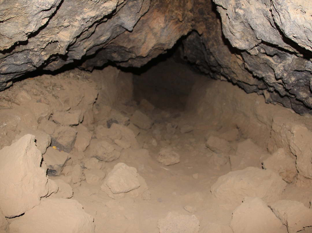 Cinder Cones, Lava Flows, and Lava Tube景点图片