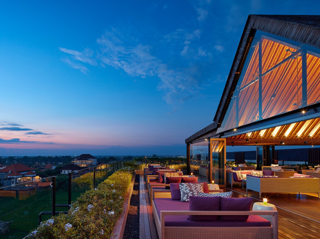 Above Rooftop Lounge And Bar