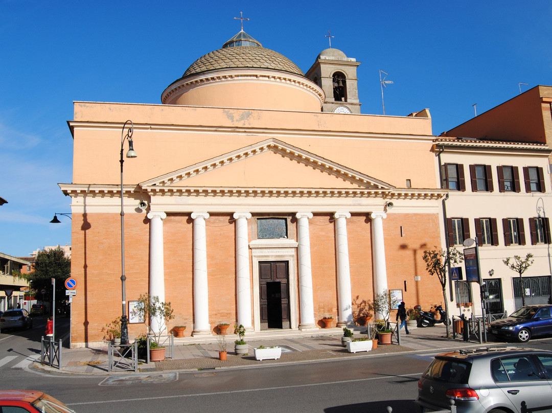 Chiesa di Santa Maria Porto della Salute-菲乌米奇诺必去景点