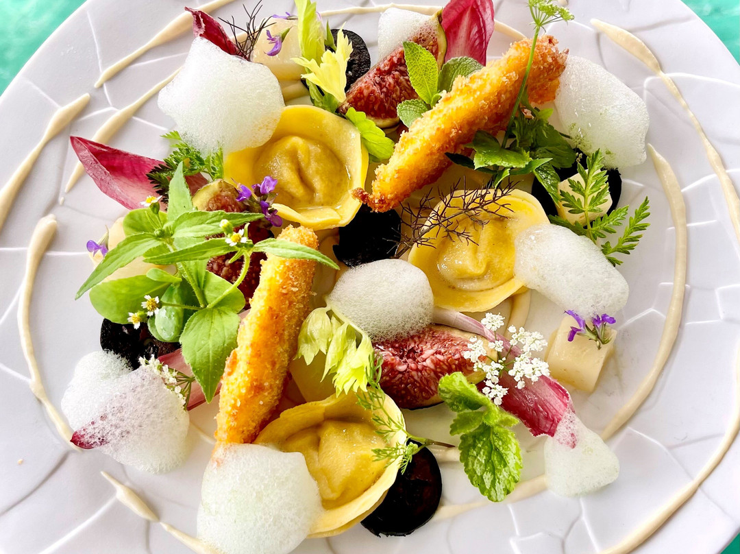 Hithadhoo Island餐馆和美食-Leaf by Six Senses