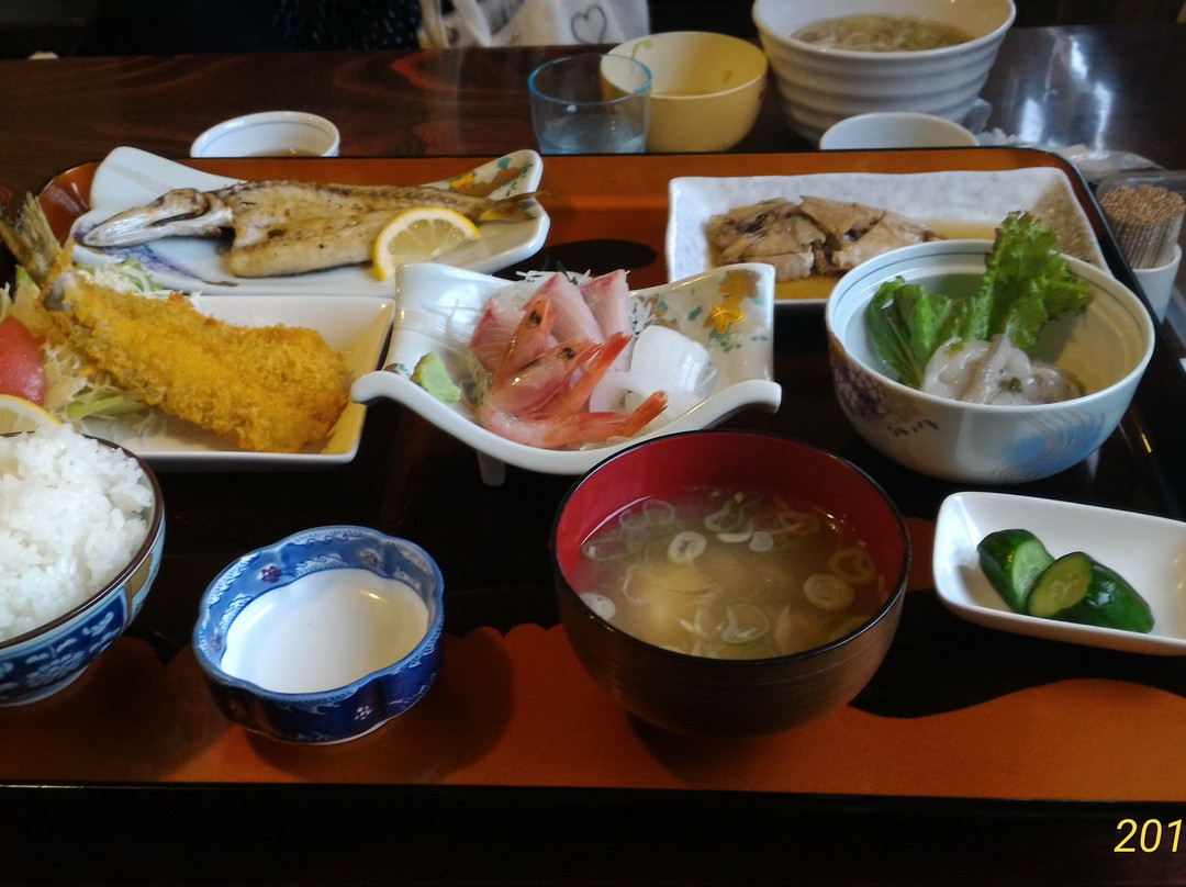 冰见市餐馆和美食-Marujin