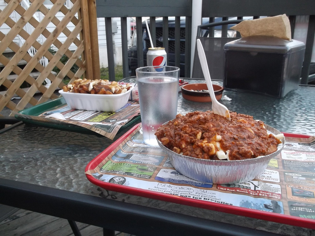 Hemmingford餐馆和美食-Les Delices De Meme Dora