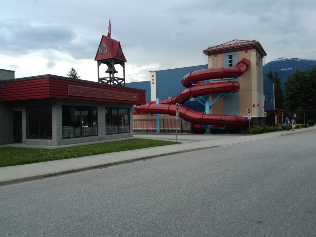 Revelstoke Aquatic Centre-雷夫尔斯托克必去景点