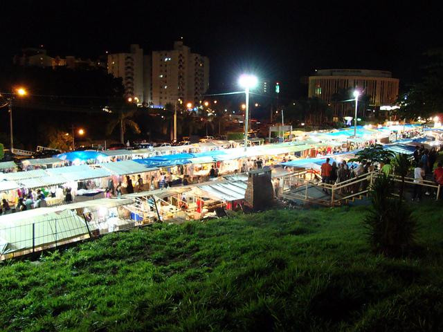 Feira do Luar景点图片