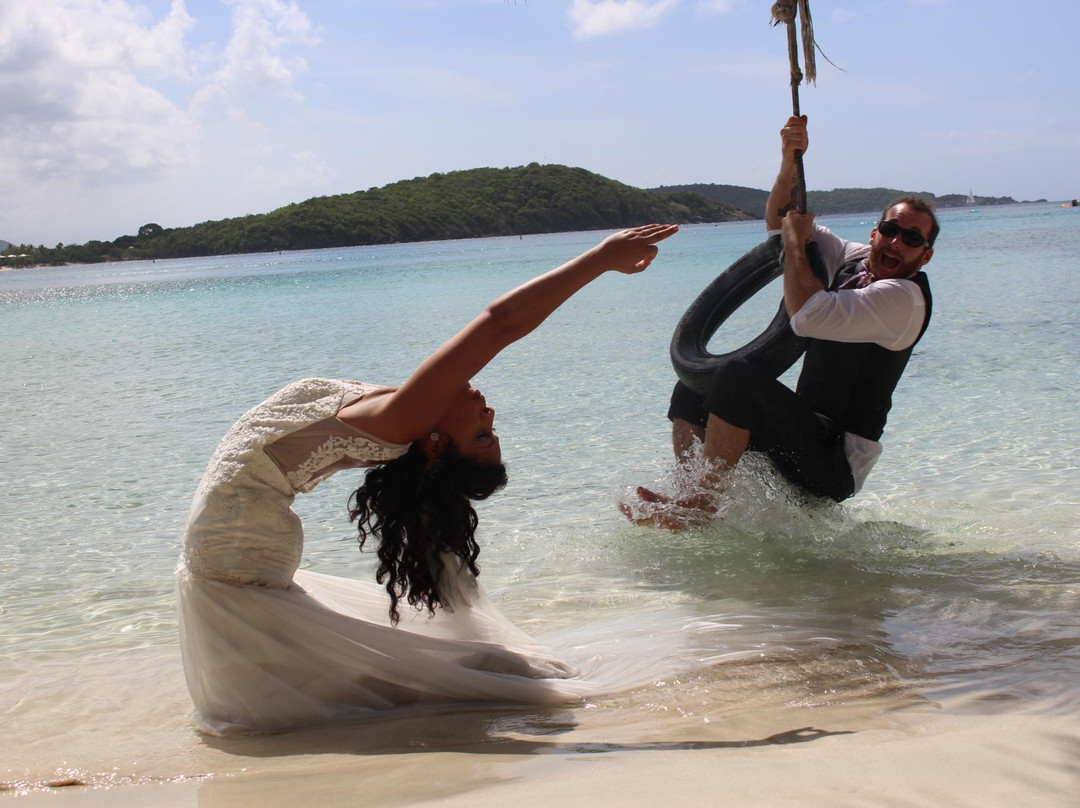 Gibney Beach-圣约翰必去景点