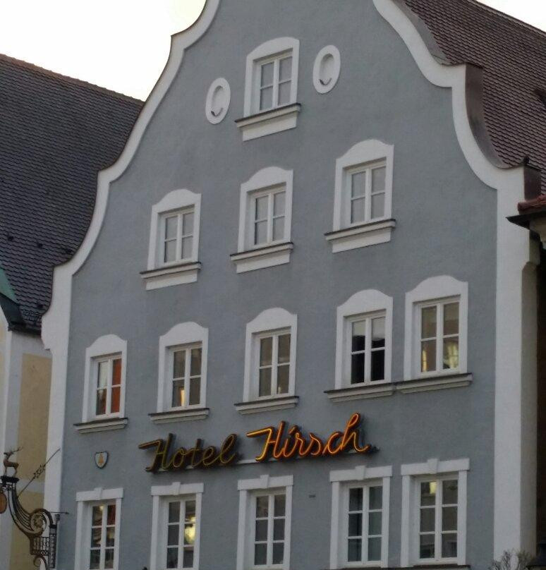 Hotel Hirsch主图