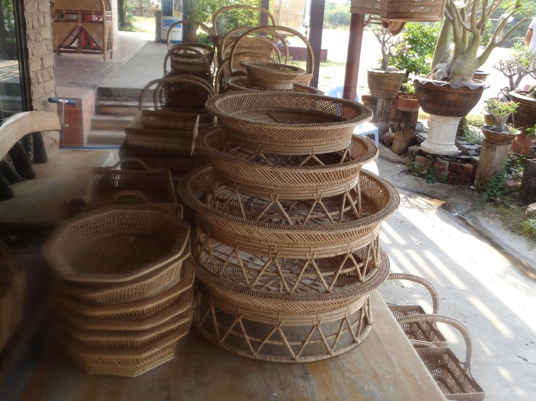 Ban Buthom Basketry Village景点图片