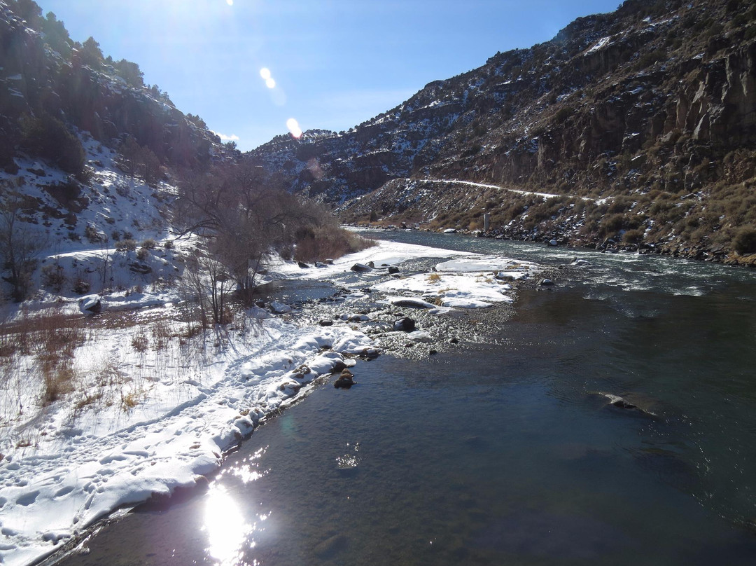 John Dunn Bridge-Arroyo Hondo必去景点