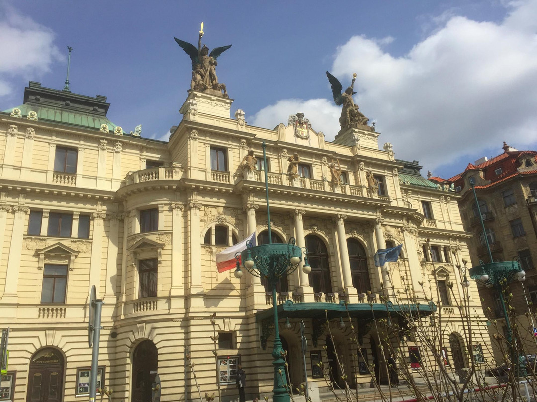 Na Vinohradech Theater-布拉格必去景点