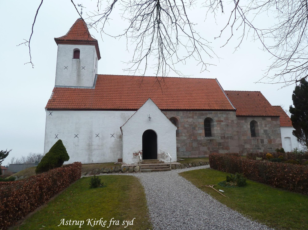 Astrup Kirke景点图片