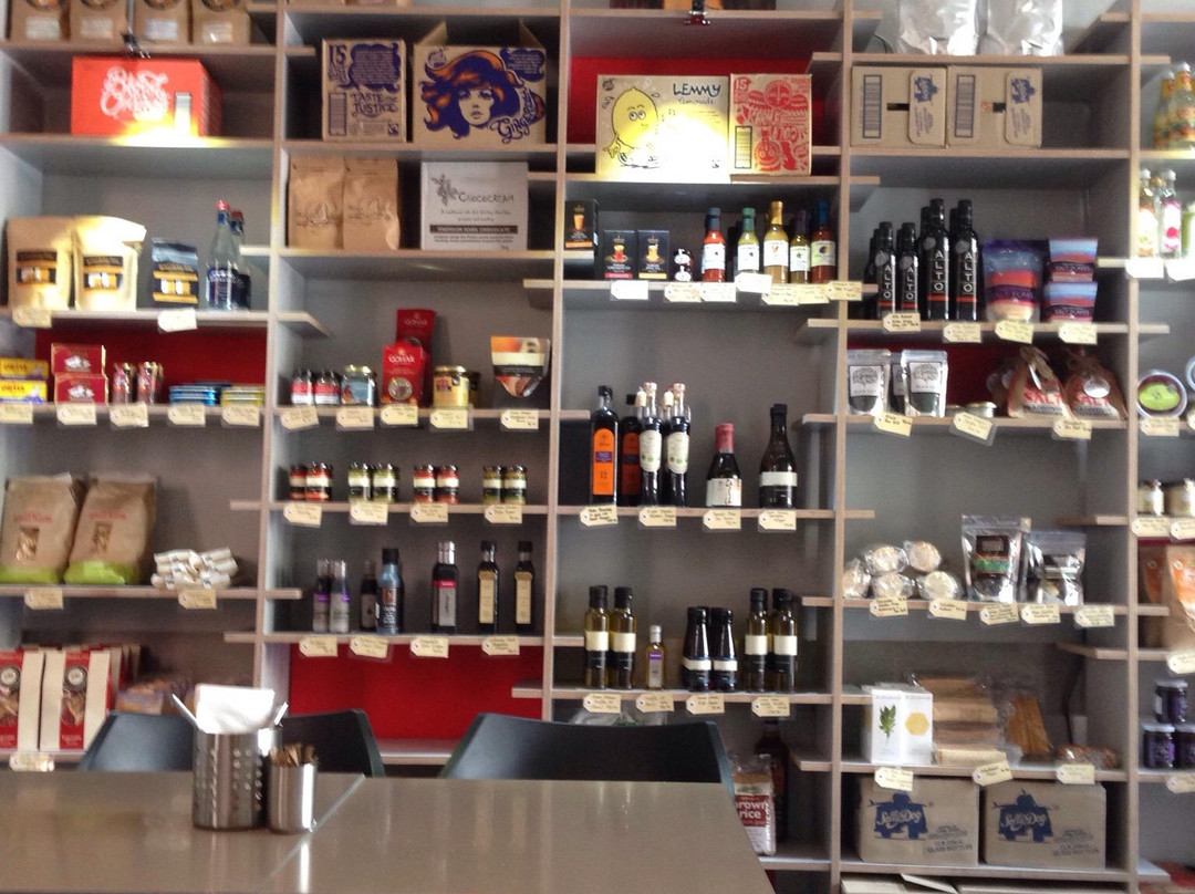 Helix Cafe Deli Wine Bar景点图片