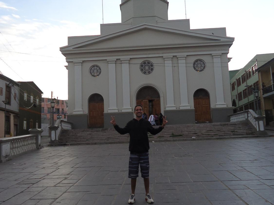 Iglesia La Matriz-瓦尔帕莱索必去景点