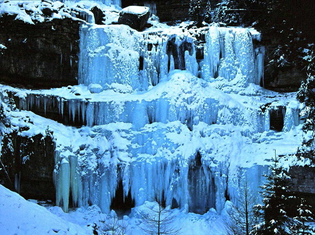 Cascate di Vallesinella景点图片