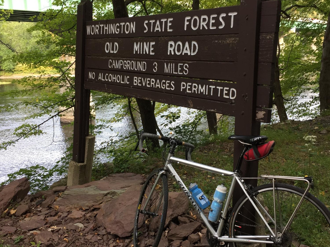 Worthington State Forest景点图片