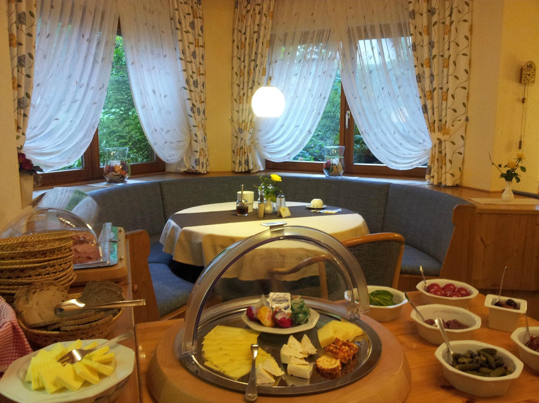 布莱格加尔尼酒店主图