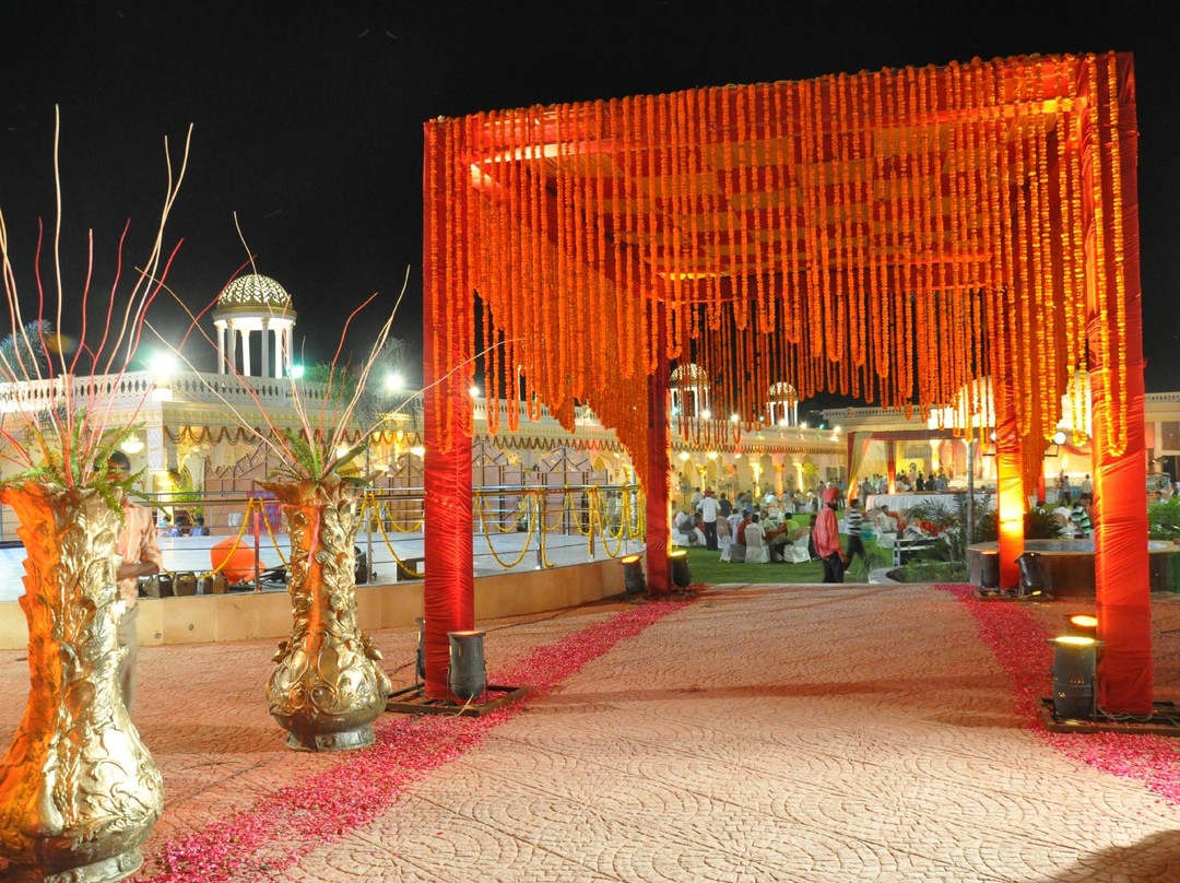 Hotel Inder Paradise
