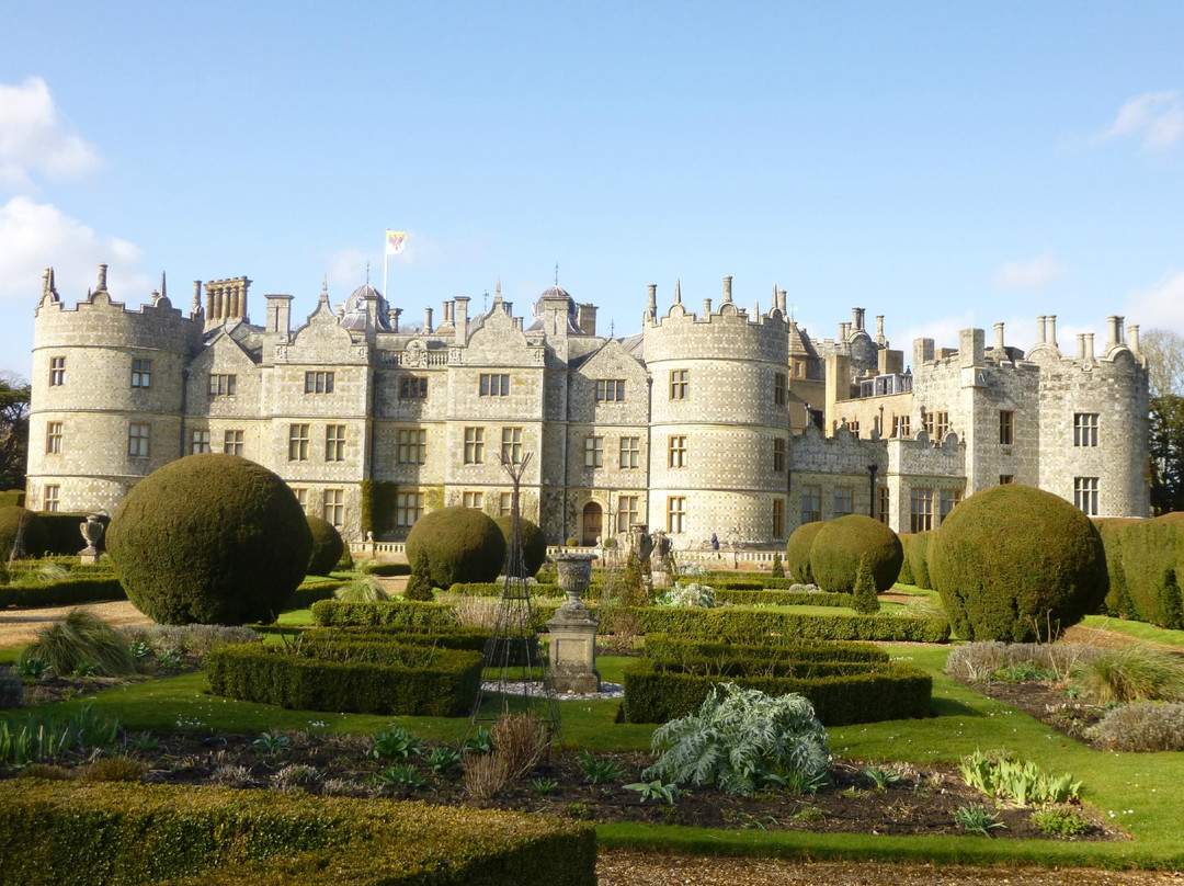 Longford Castle景点图片