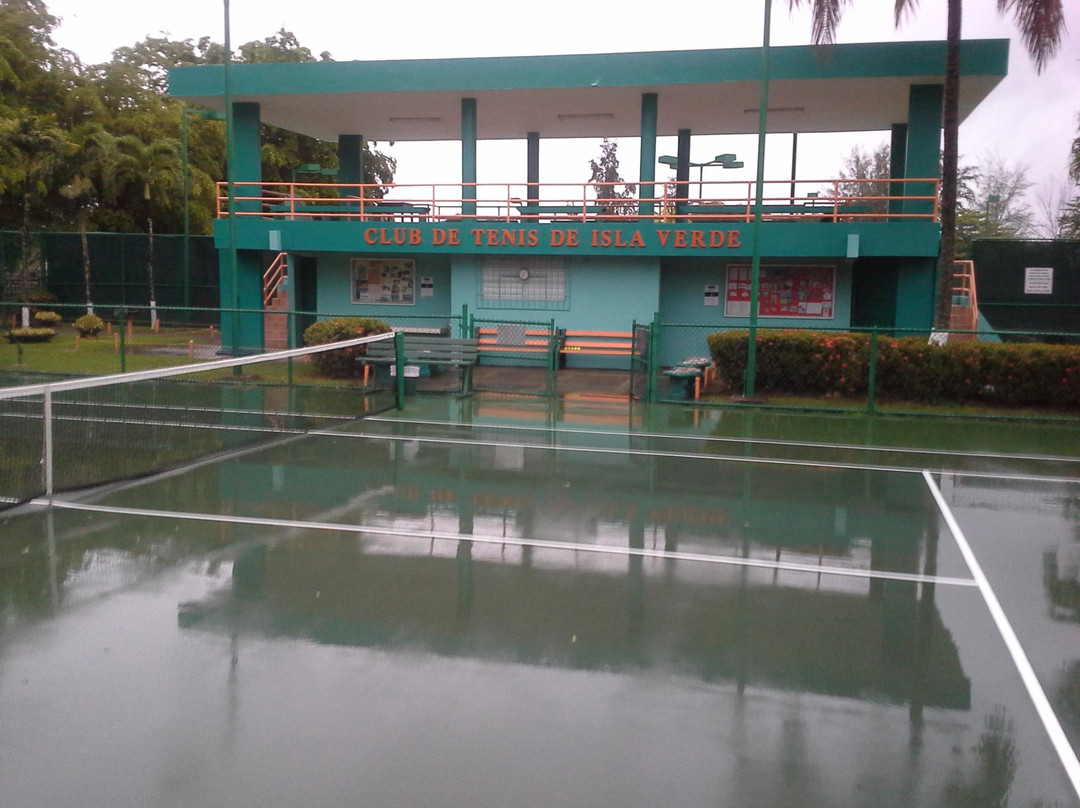 Isla Verde Tennis Club-卡罗来纳必去景点