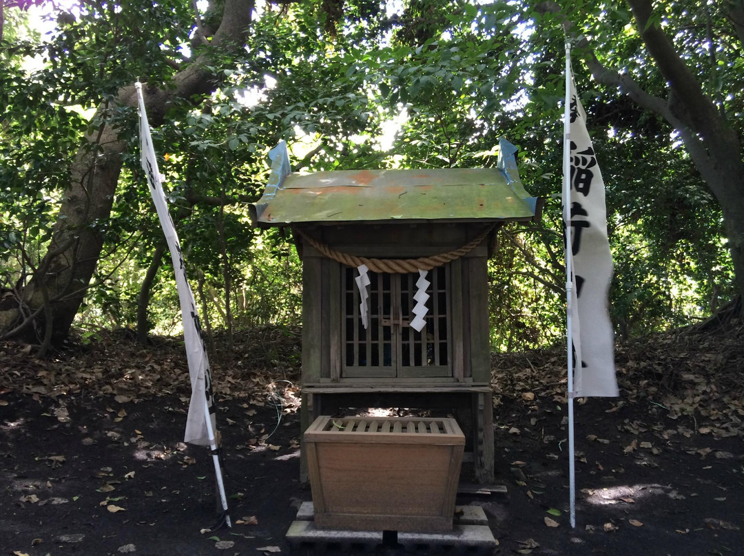 Ushine Fumoto Inari Shrine Buried Torii-垂水市必去景点