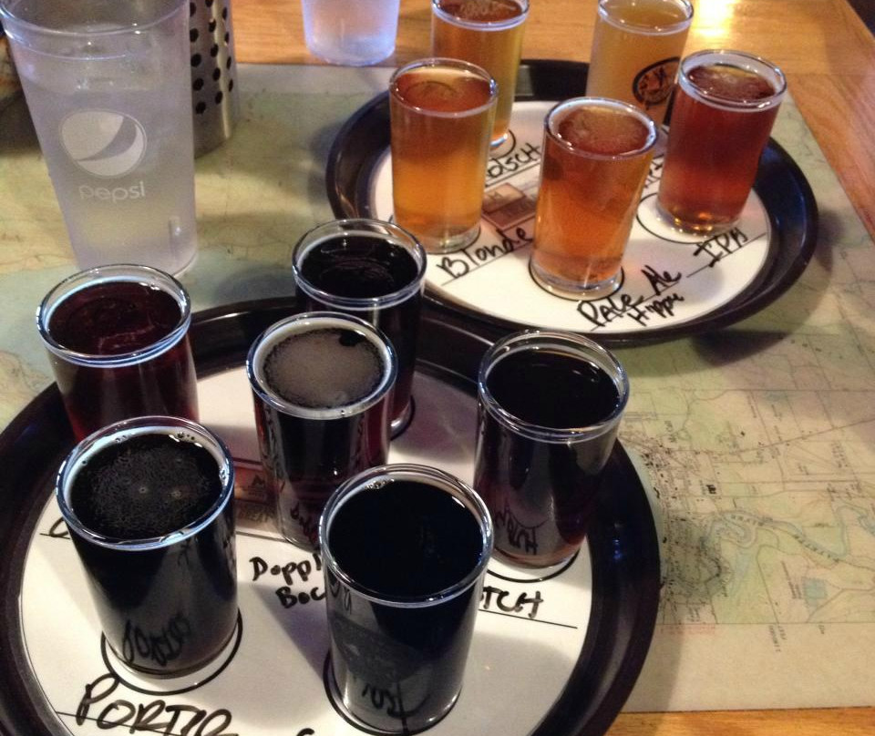 McCall餐馆和美食-McCall Brewing Company