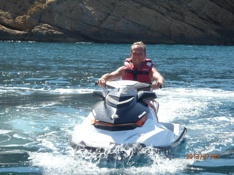 Jet Ski-卡尔佩必去景点