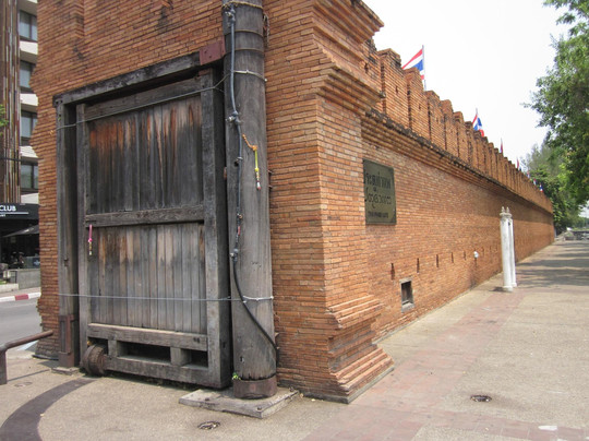 塔佩门-清迈必去景点