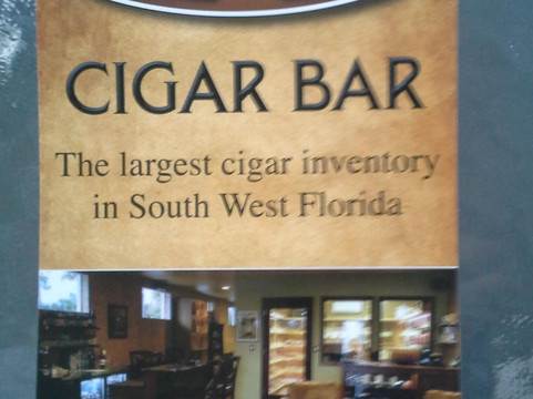 Tobacco Locker Cigar Bar-夏洛特港必去景点