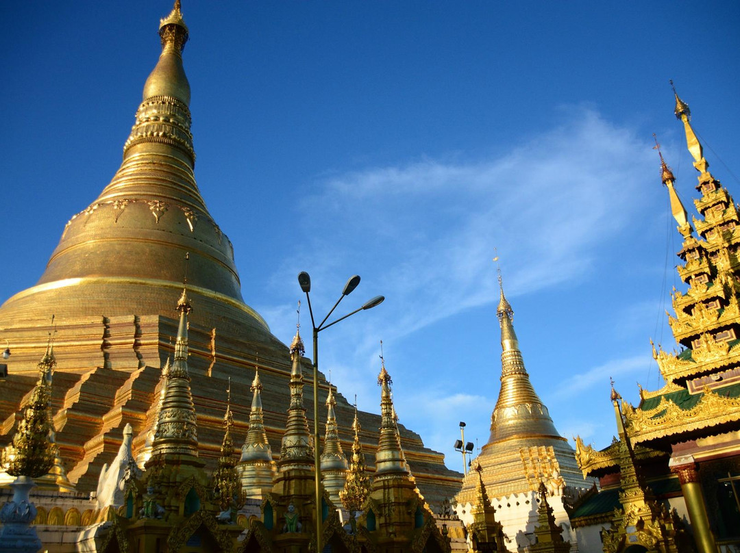瑞光大金塔-仰光必去景点