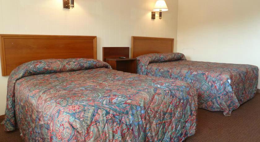 Acorn Motel - Black Mountain-客卧