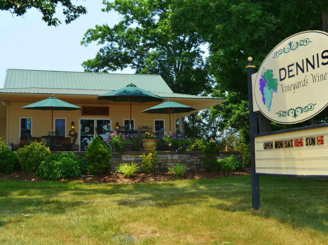 Dennis Vineyards Winery景点图片