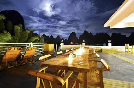 阳朔静然山水酒店主图