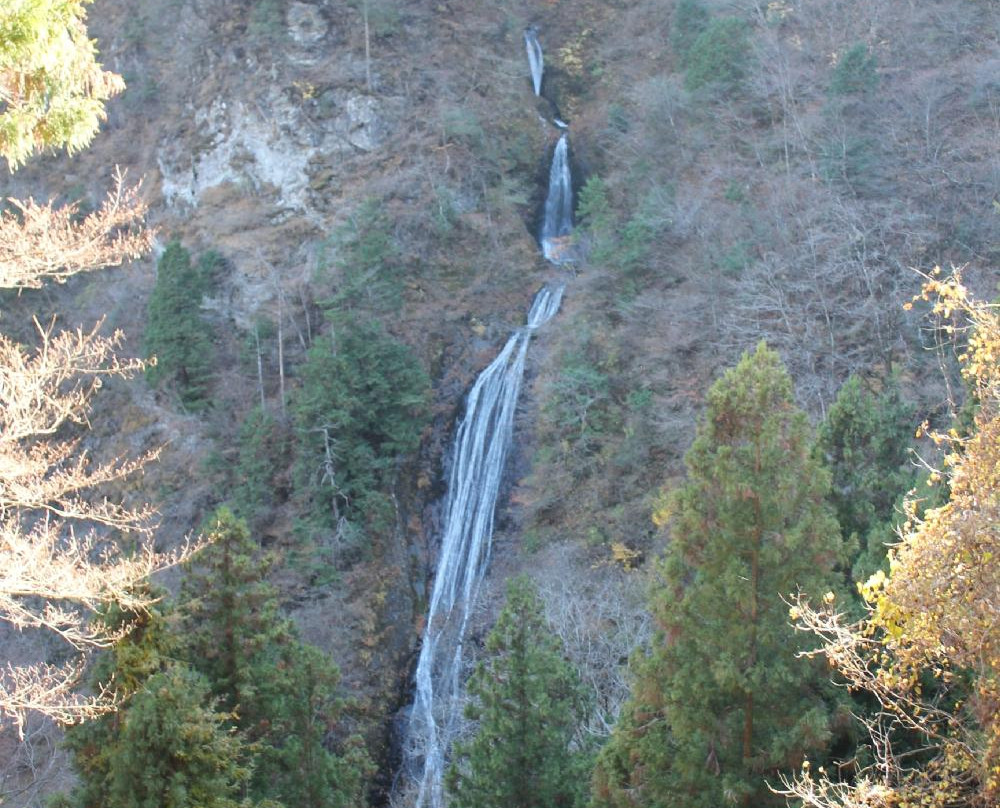 Marugami Falls景点图片