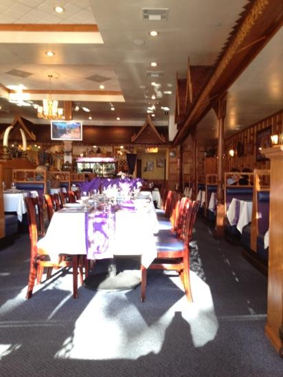 圣迪马斯餐馆和美食-Lucky Elephant