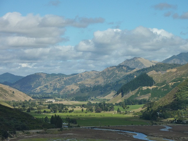 Queen Charlotte Sound景点图片
