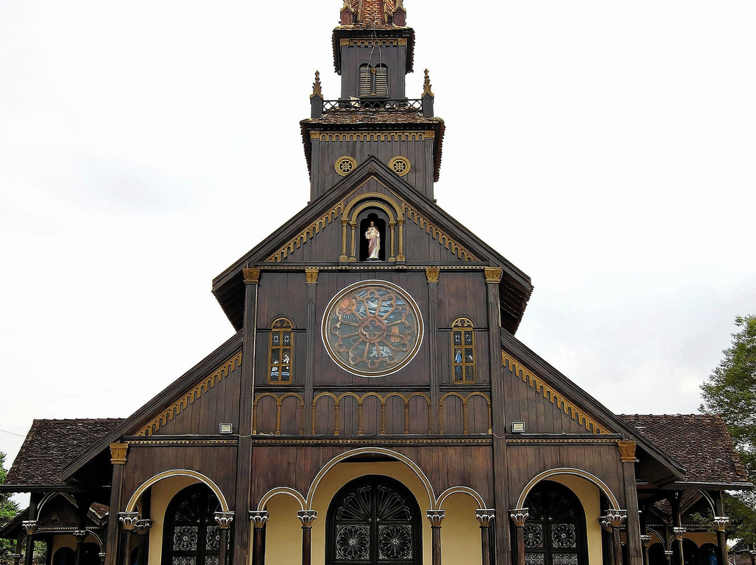 Wooden Church-昆嵩必去景点