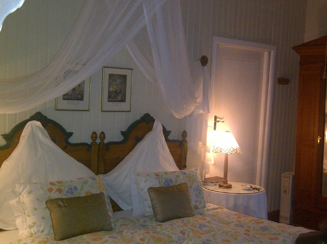 Coral Guest Cottages